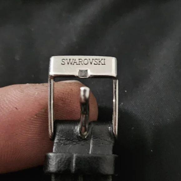 GORGEOUS VINTAGE SWARVOSKI WOMENS WATCH - Picture 5 of 6